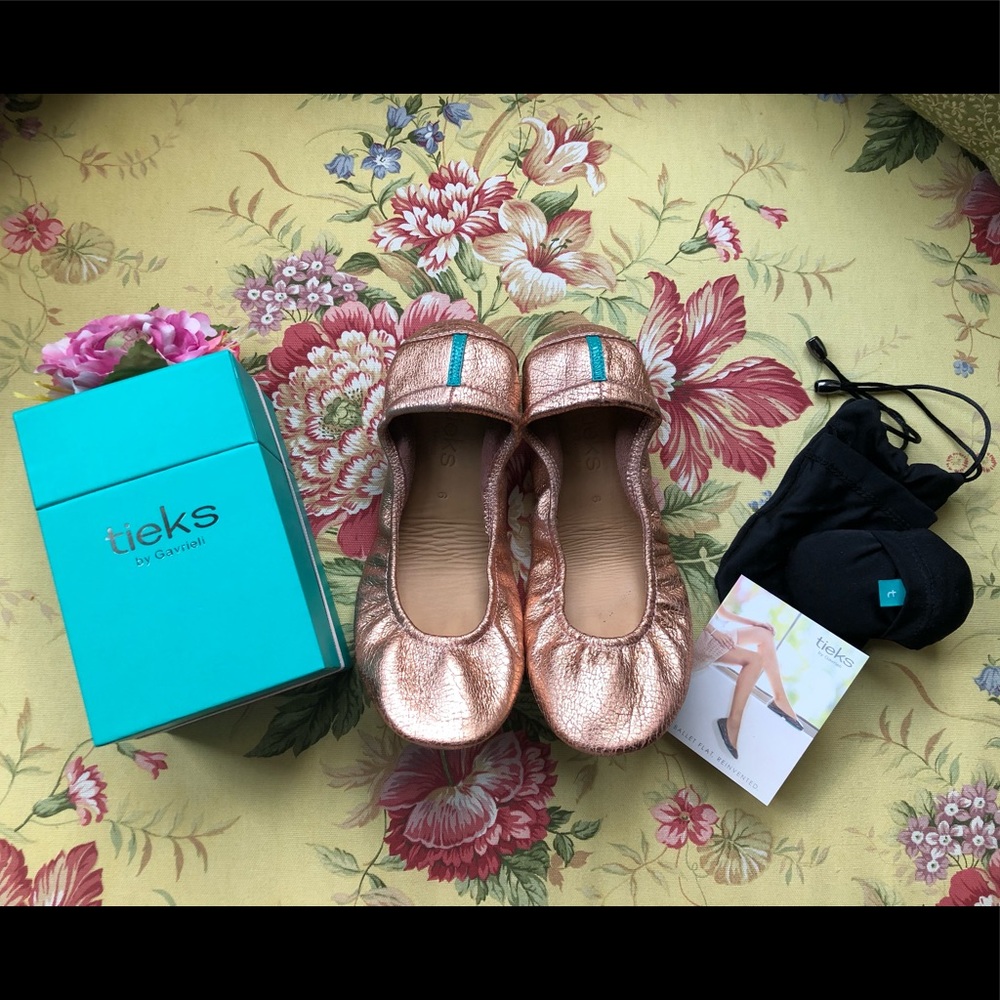 Size 6 Rose Gold Glam Tieks.